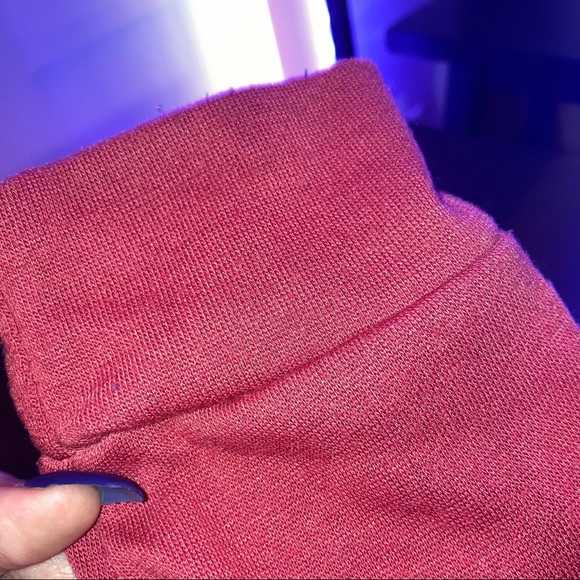 Red Cropped Hoodie - Picture 4 of 8